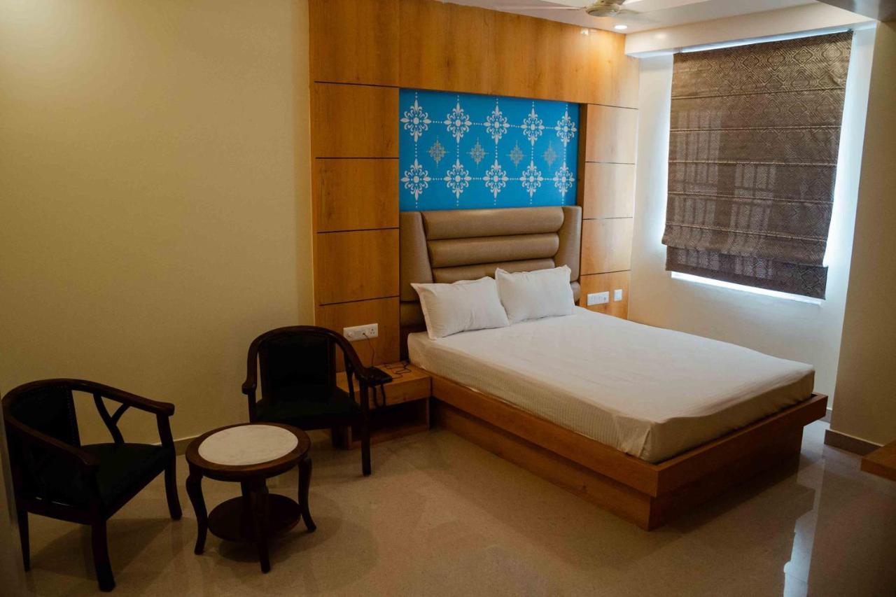 Hotel Grand Lotus Dimāpur Eksteriør bilde