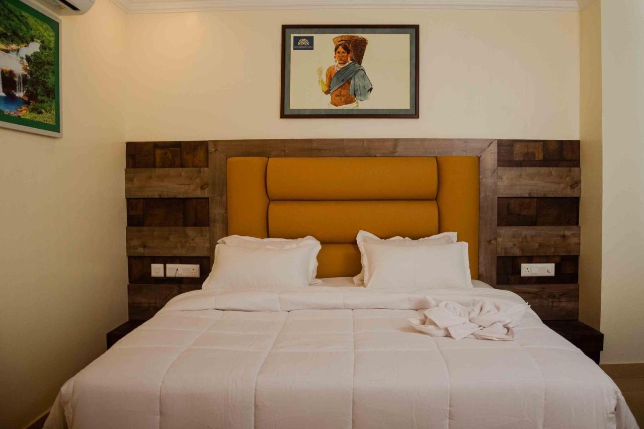 Hotel Grand Lotus Dimāpur Eksteriør bilde